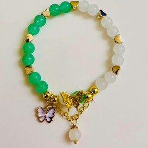 Vivienne SU Color-Beaded Heart Bracelet(Butterfly)